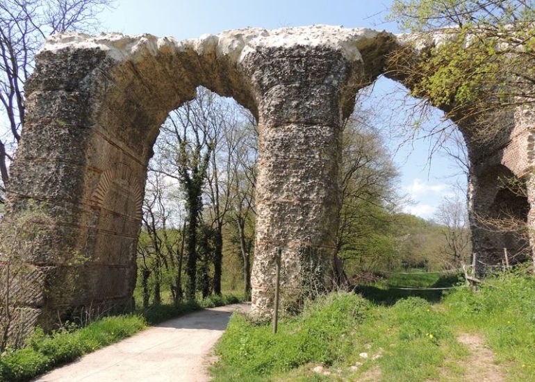 © Aqueduc romain du Gier - Pont siphon du Garon - OTIMDL