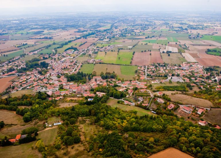 © Vue sur la plaine du Forez, de la Madone - Office de tourisme