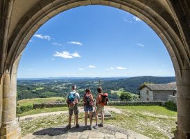 GR® 765 et Chemin de St-Jacques-de-Compostelle Cluny/Le Puy-en-Velay Etape Marols - Usson en Forez - Branche Ouest