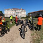 © Balade à vélo électrique ... La Loire et son héritage - OT Forez-Est