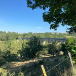 © Boucle cyclable F2 : aux portes des Gorges de la Loire à vélo : Balbigny / Pinay - OT Forez Est