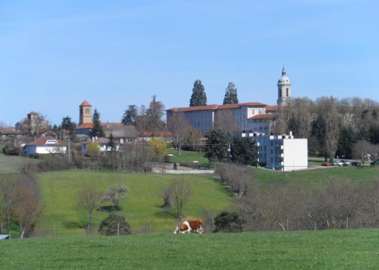 © Vue générale de St Jodard - MT.Chazelle