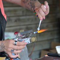 Atelier Fabrication de bijoux en verre recyclé