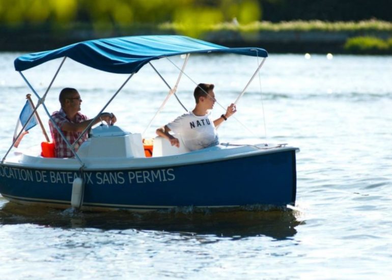 Promenade en bateau électrique sans permis