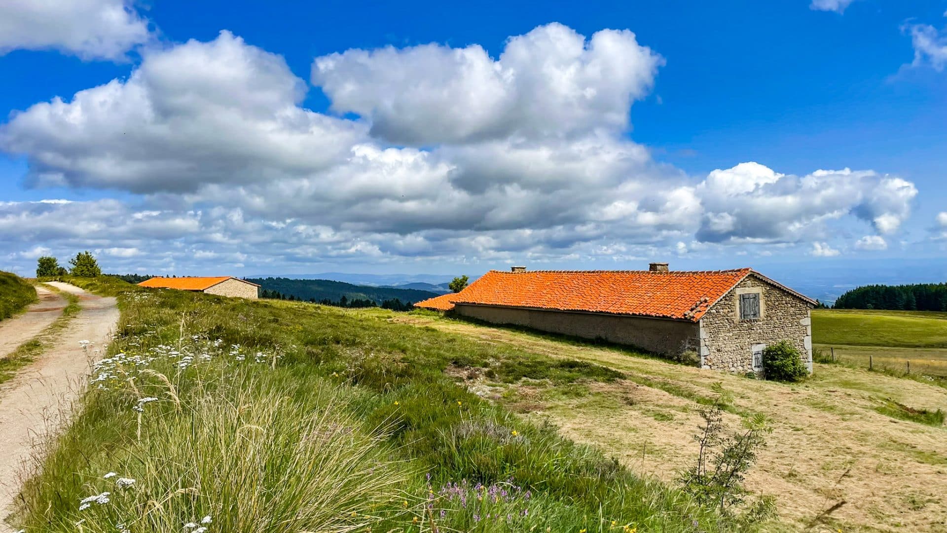 Trouver un hébergement sur le GRP la fourme de Montbrison